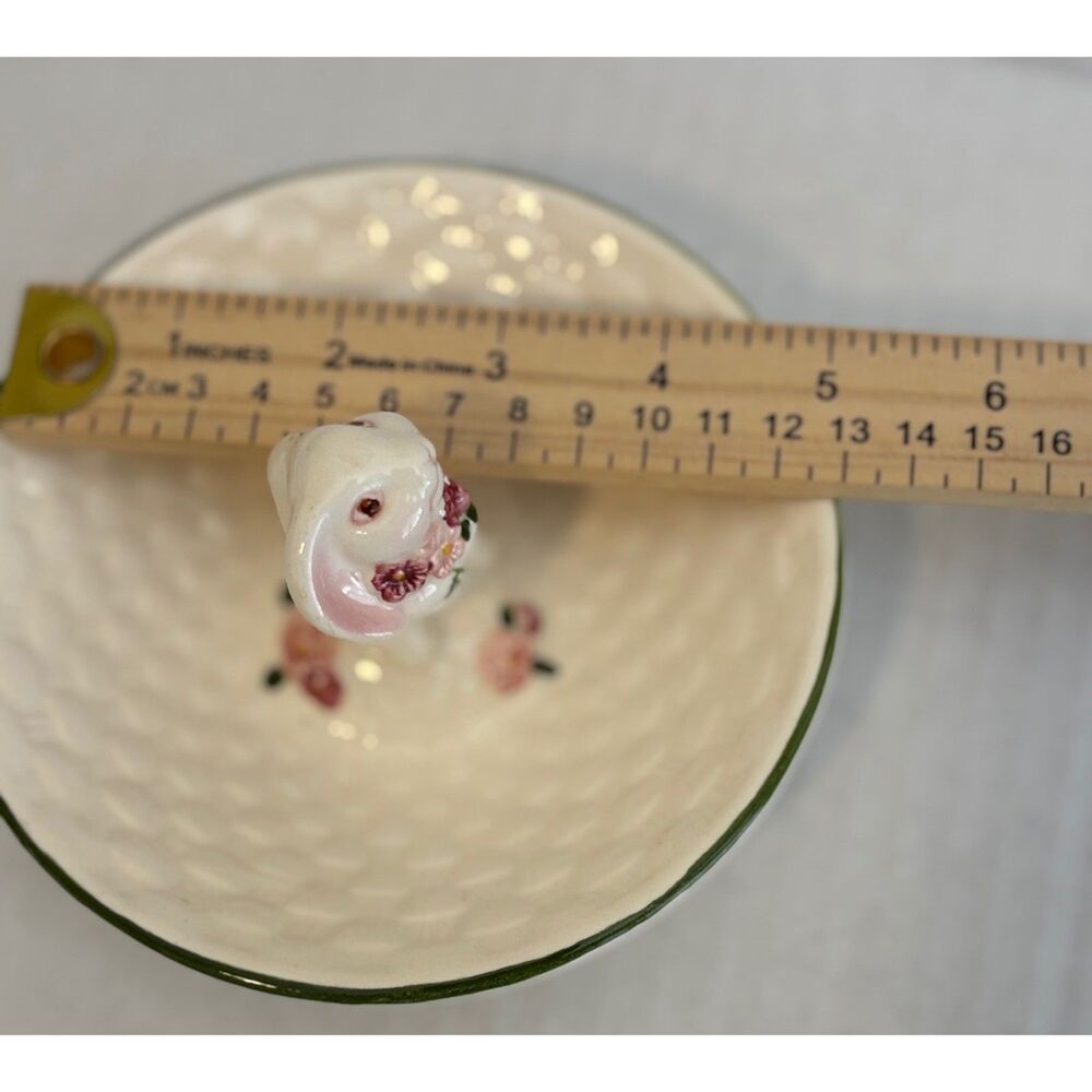 Vintage 1985 Avon Bunny Rabbit Trinket Dish Basketweave Easter Candy Bowl Vanity - Picture 5 of 5